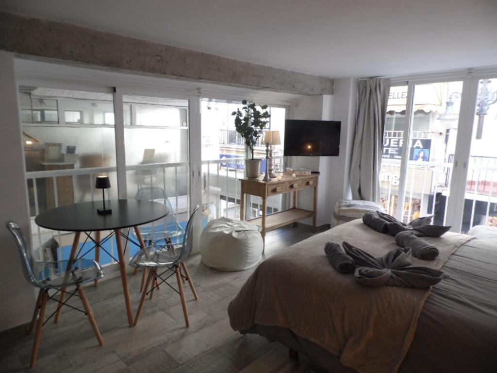 Apartamentos San Miguel Torremolinos Rom bilde